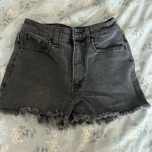 hollister mom jean shorts